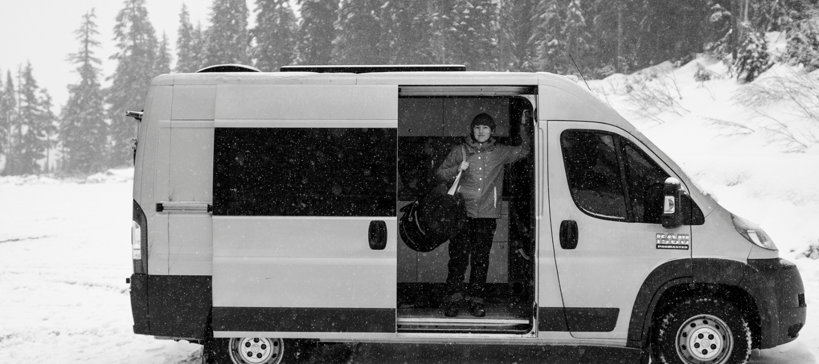 5 Tips for Winter Camping and Sleeping in the Cold