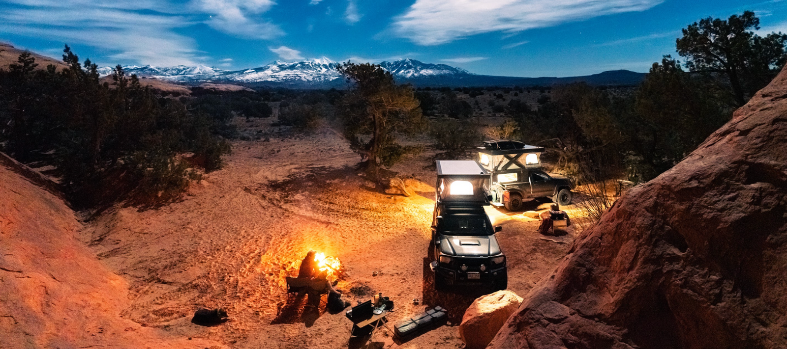 Rigs We Dig: Hower Built Electric Pop Up Camper with HEST Dually Long and Comforter